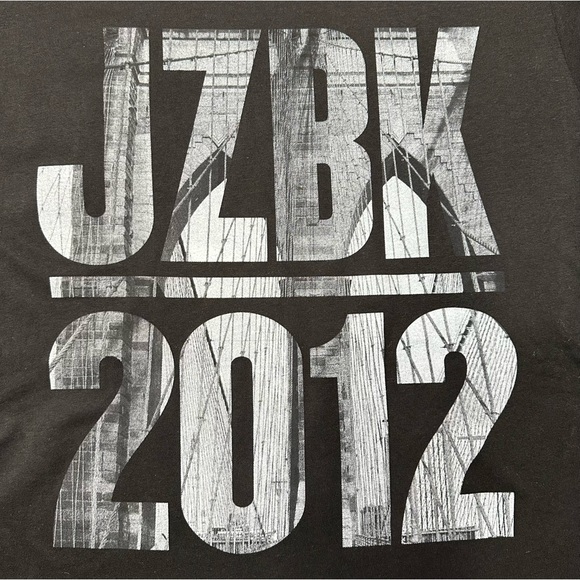 NWOT JayZ Watch the Throne Tour Brooklyn 2012 Graphic {Tultex} T-Shirt Womens XL - Picture 3 of 7